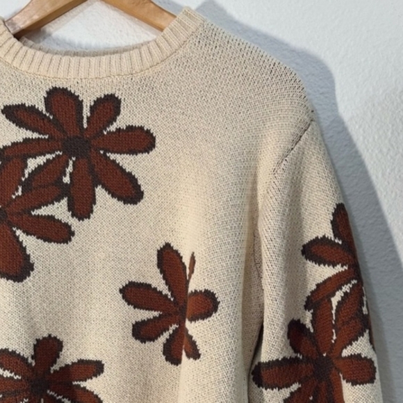 L.A Hearts cream brown retro flowers - Picture 6 of 8